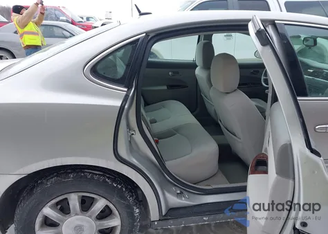 2008 Buick Lacrosse Cx z USA, uszkodzony, nr VIN 2G4WC582081179298